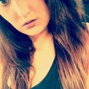 Meet your Posher, Lacey